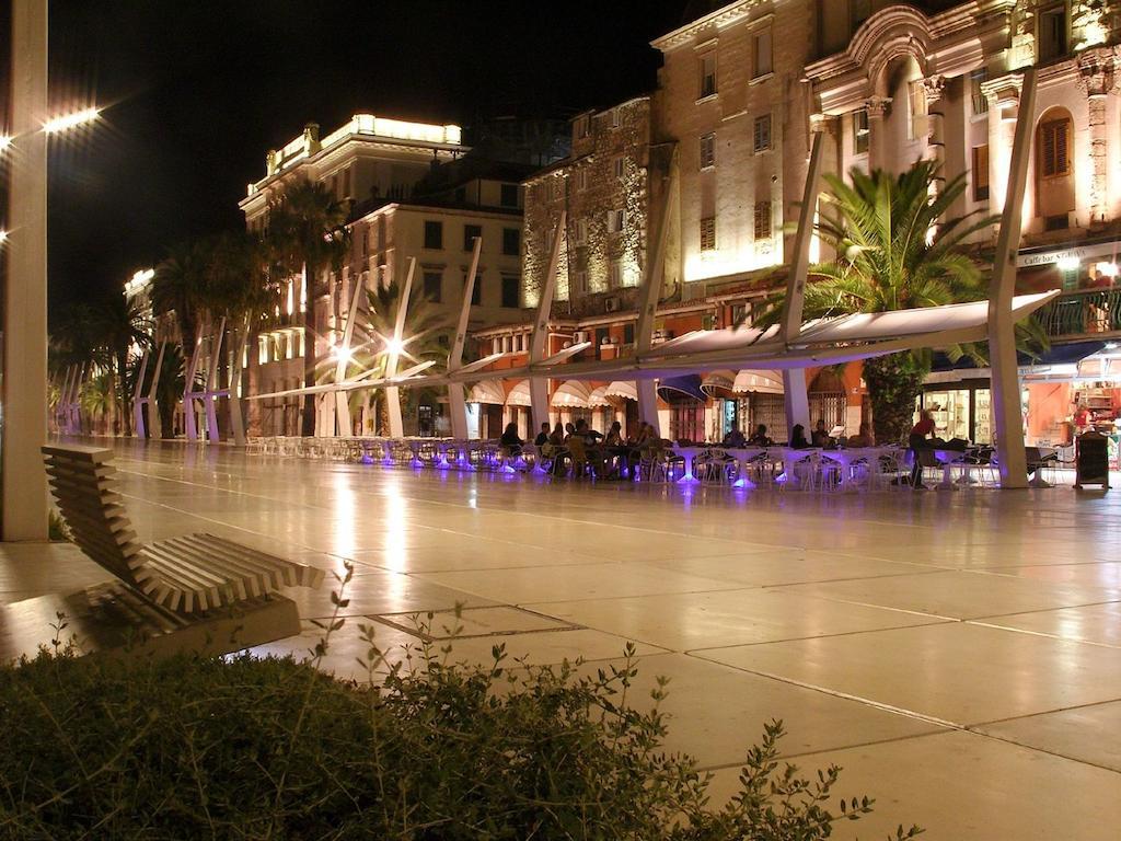 Apartments Orsula Split Exterior foto